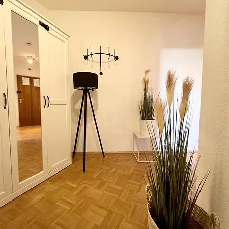 Primetimesuites Naehe Messe & Hbf Apartmán *